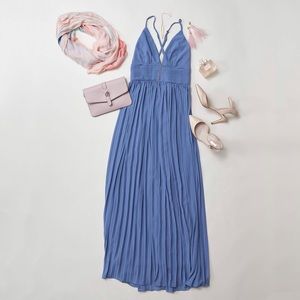 SALE! Lulu’s Formal Maxi Dress “Depths of My Love”